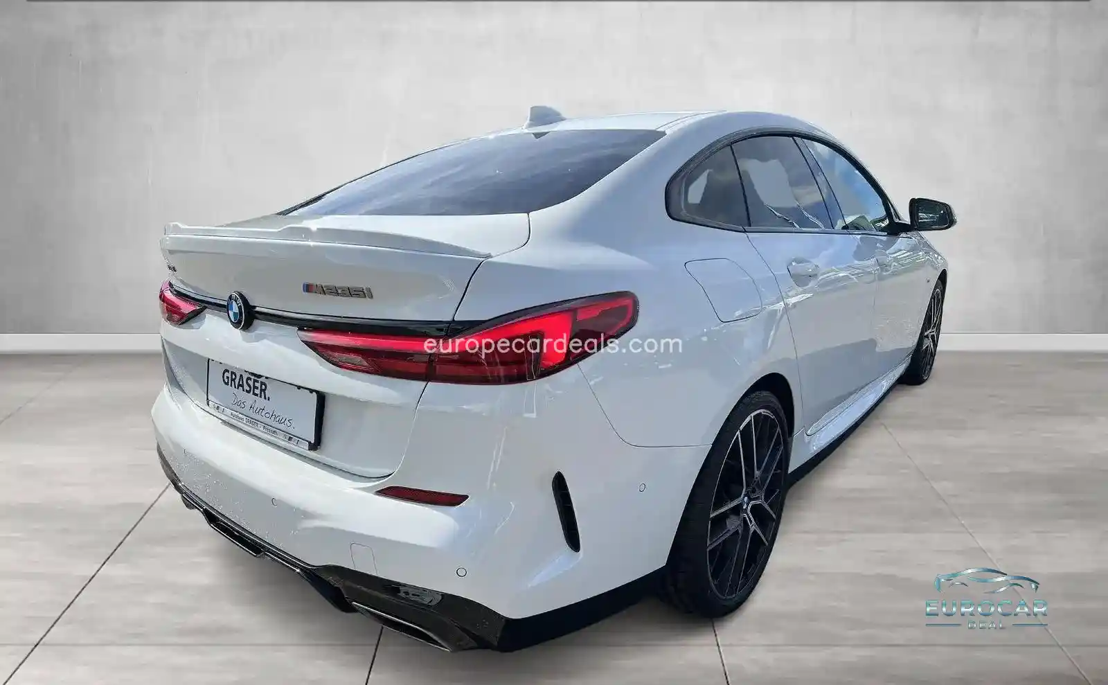 BMW M235