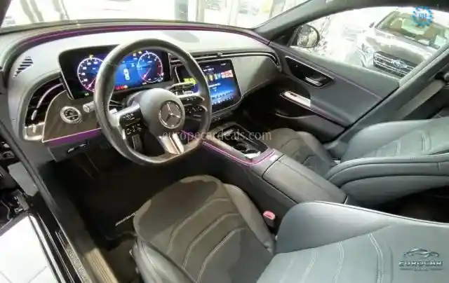 Mercedes-Benz E 220