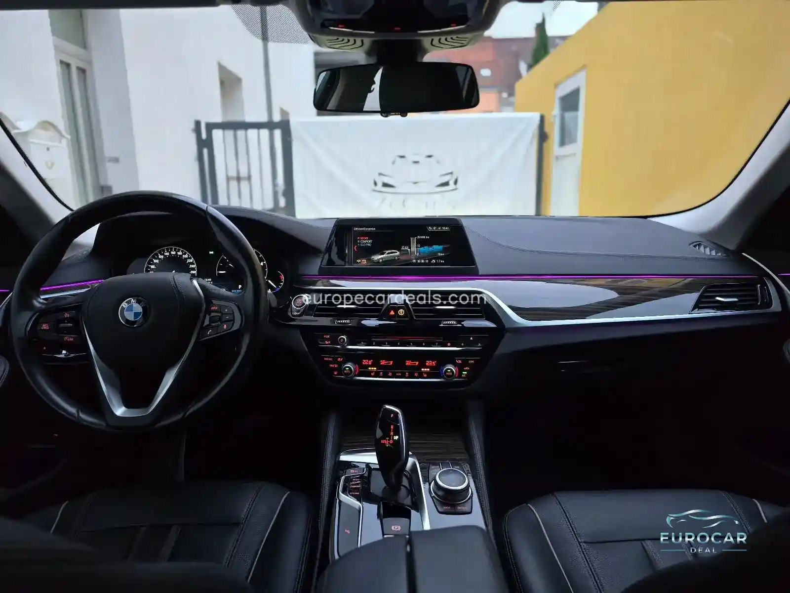 BMW 520