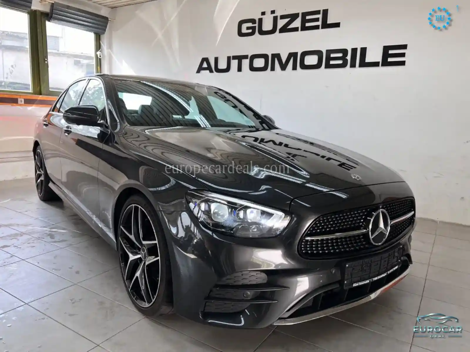 Mercedes-Benz E 200