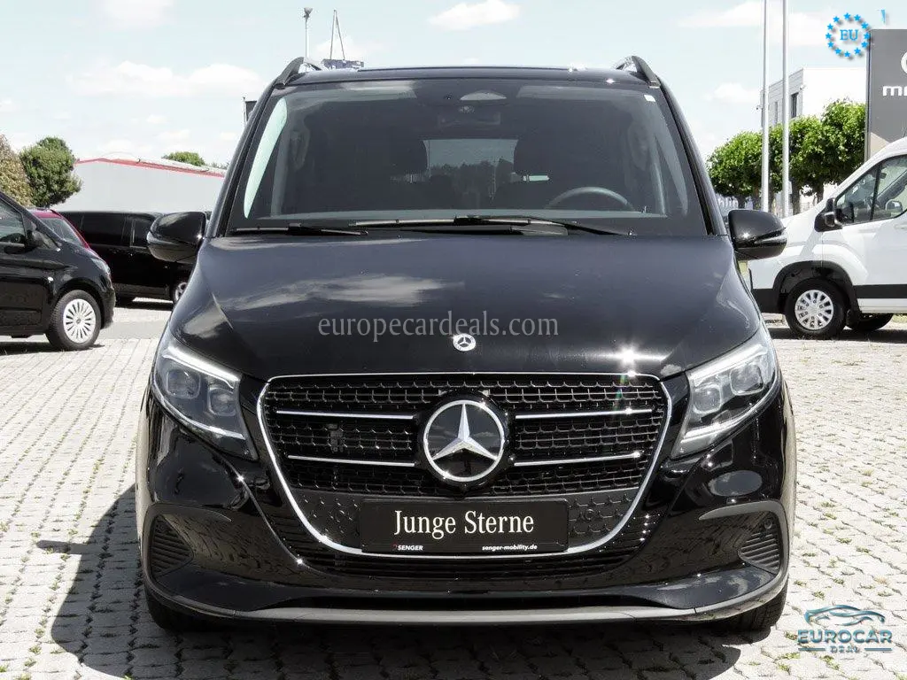 Mercedes-Benz V 220