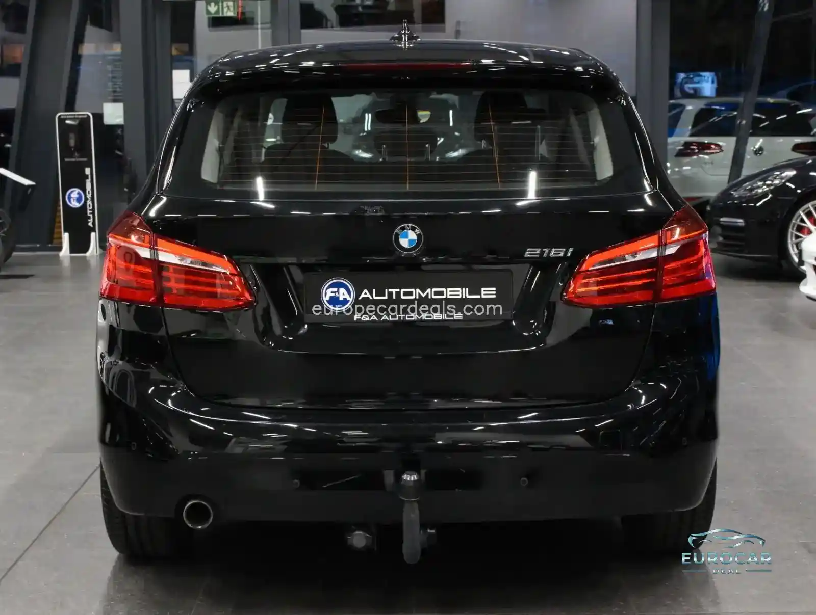 BMW 216