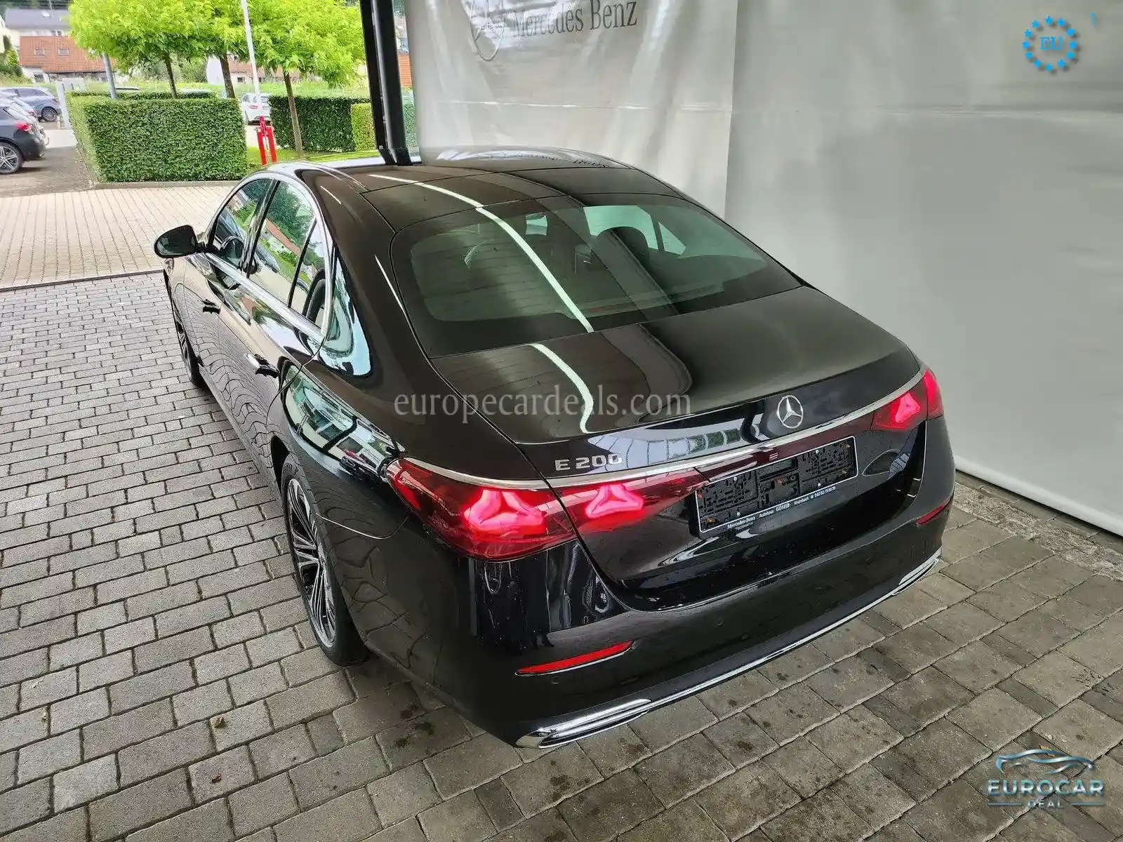 Mercedes-Benz E 200