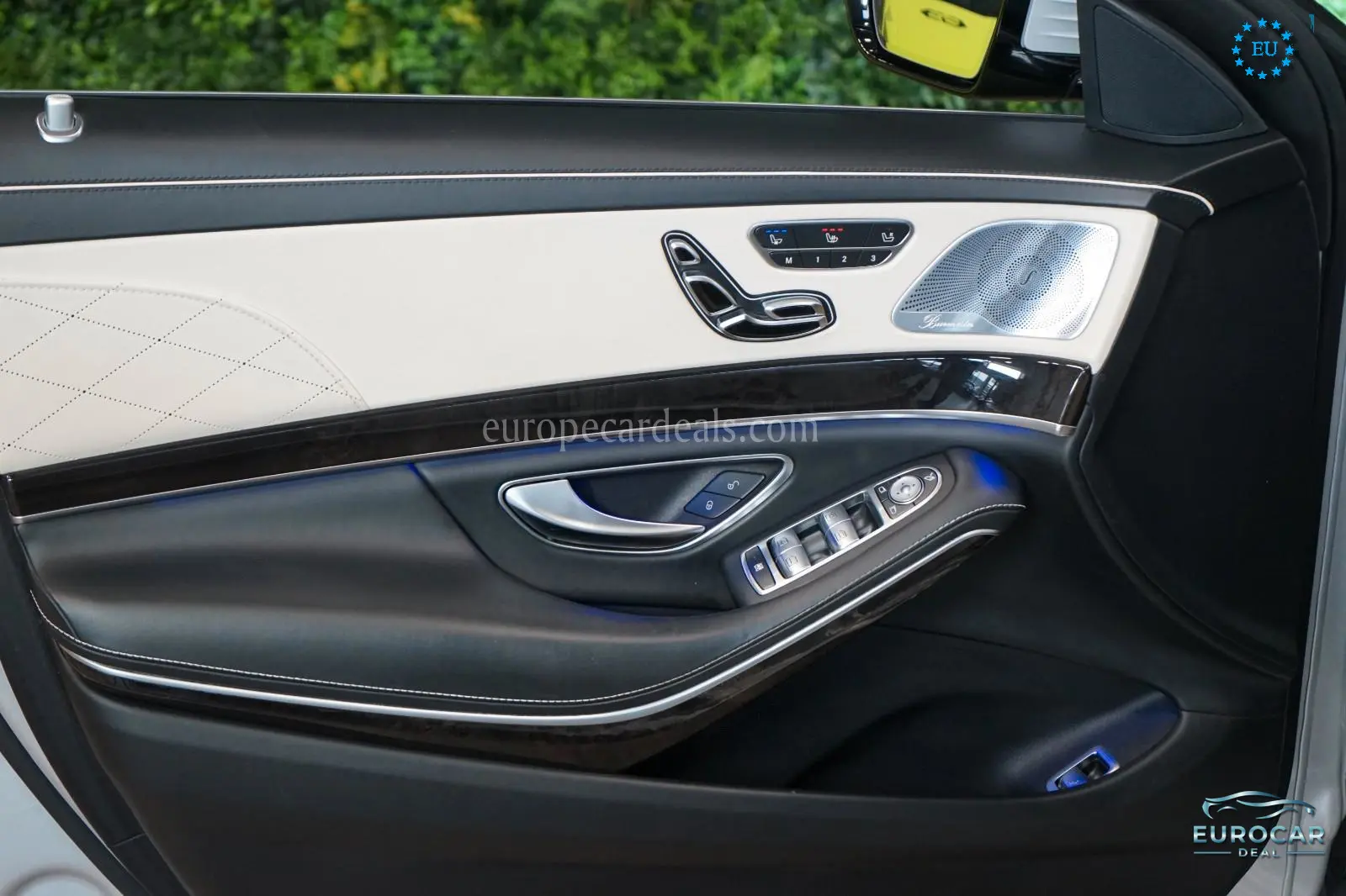 Mercedes-Benz S 560