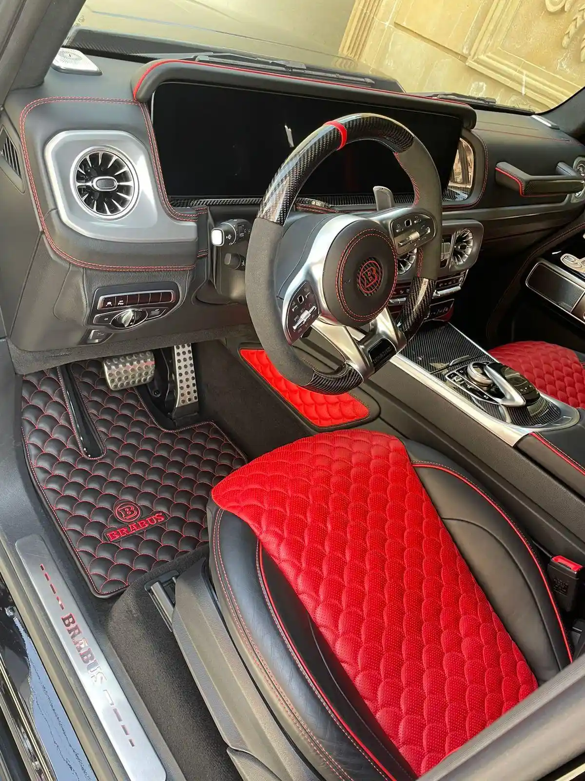 Mercedes-Benz G 500