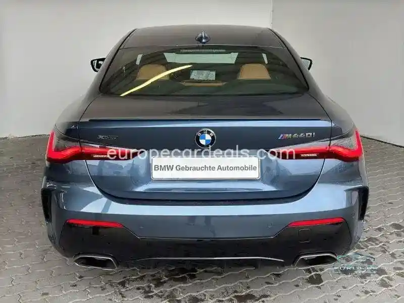 BMW M440