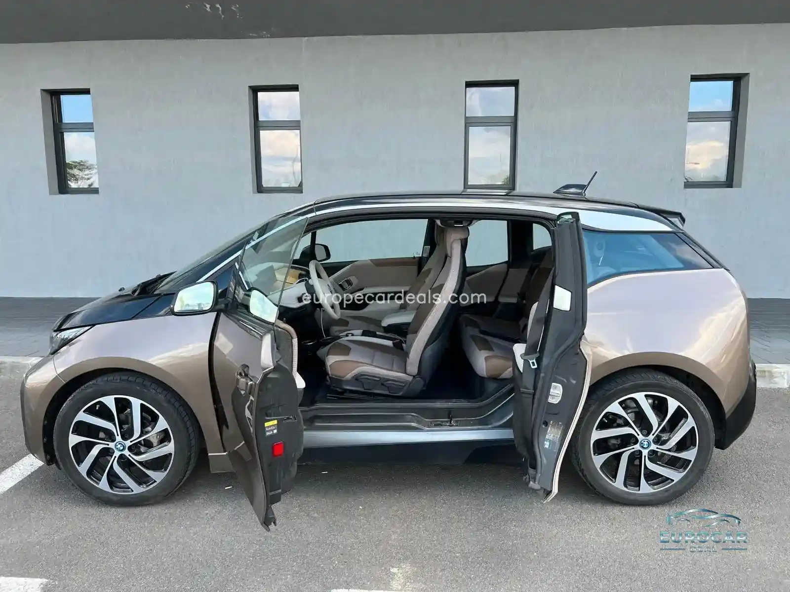BMW i3
