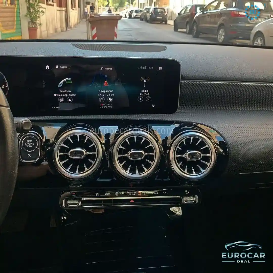 Mercedes-Benz A 200