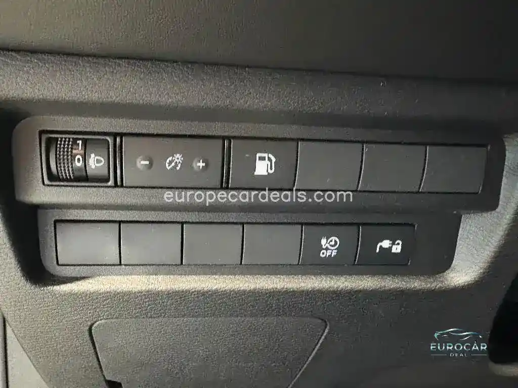 Mitsubishi Plug-in Hybrid Outlander