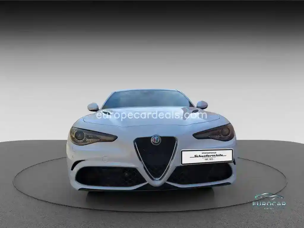 Alfa Romeo Giulia