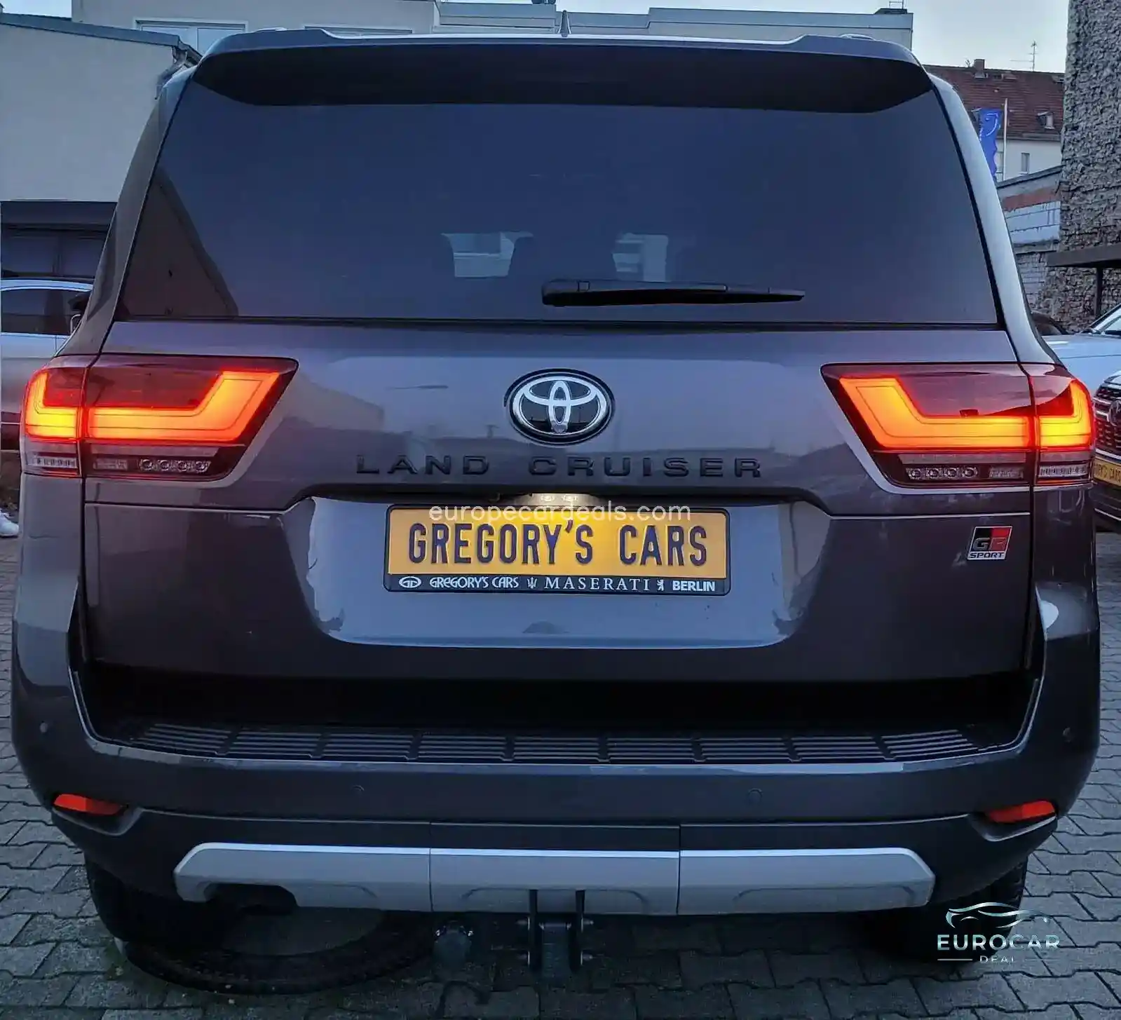 Toyota Land Cruiser