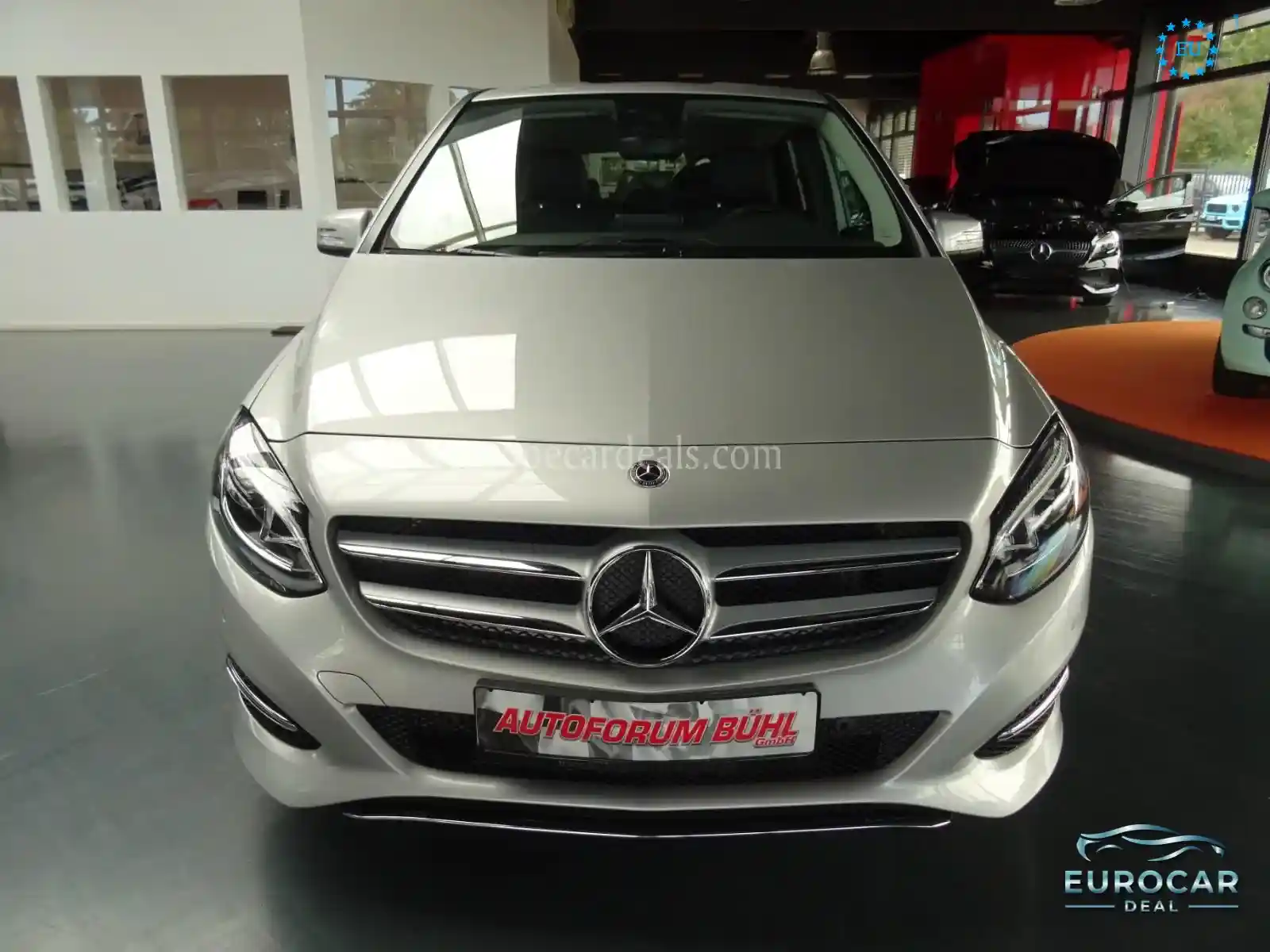 Mercedes-Benz B 200