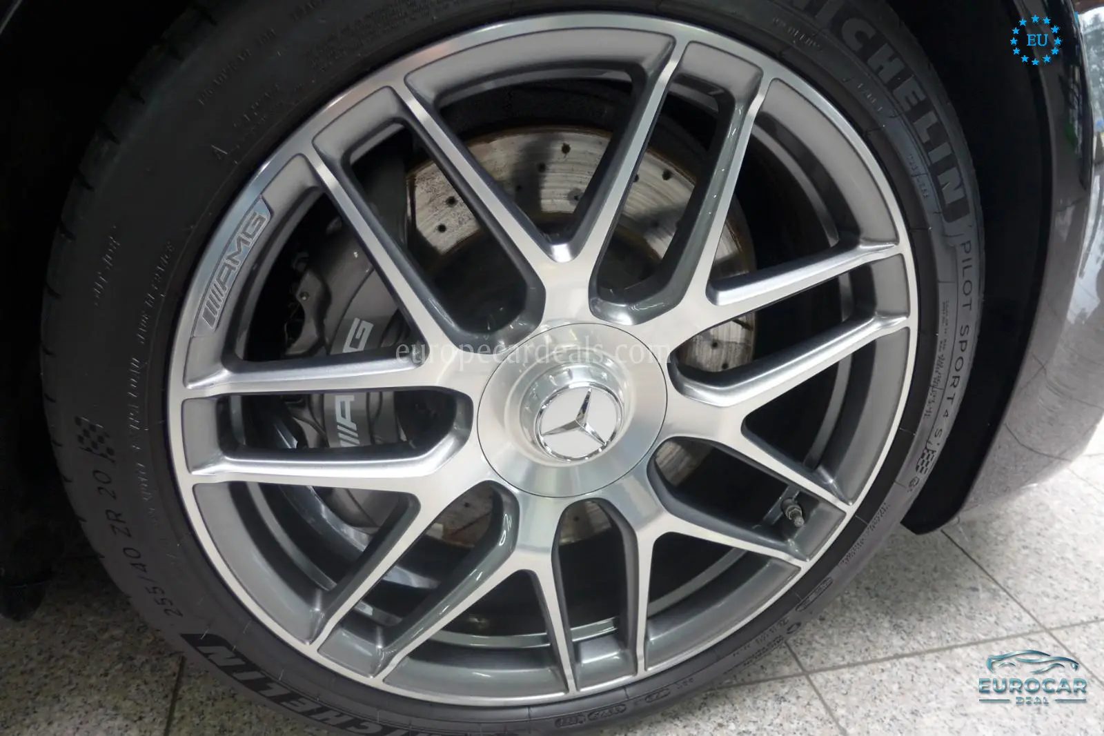Mercedes-Benz S 63 AMG