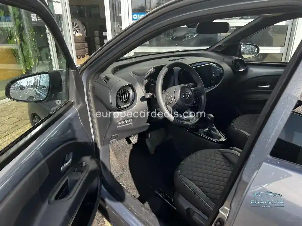 Toyota Aygo (X)