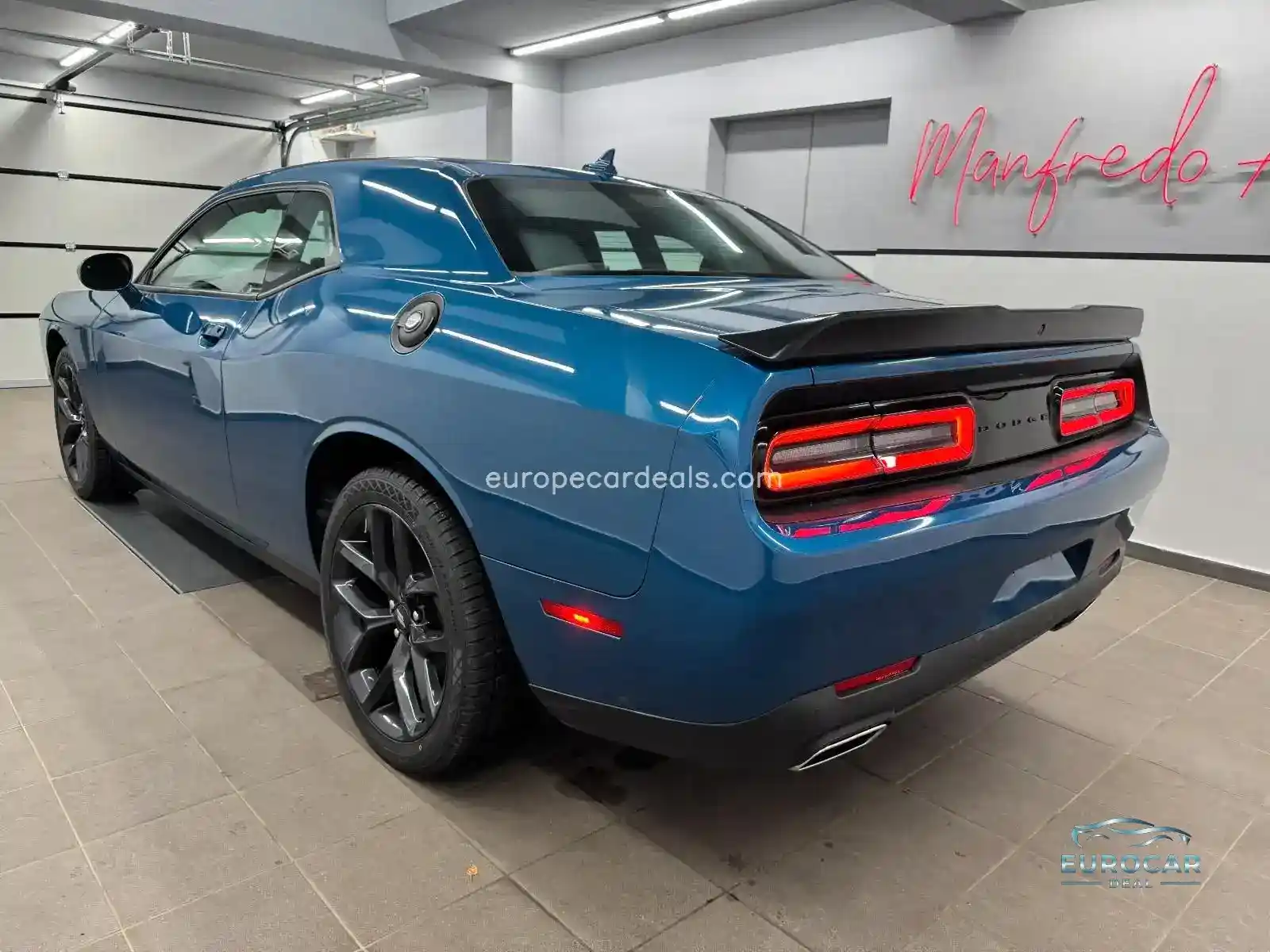 Dodge Challenger