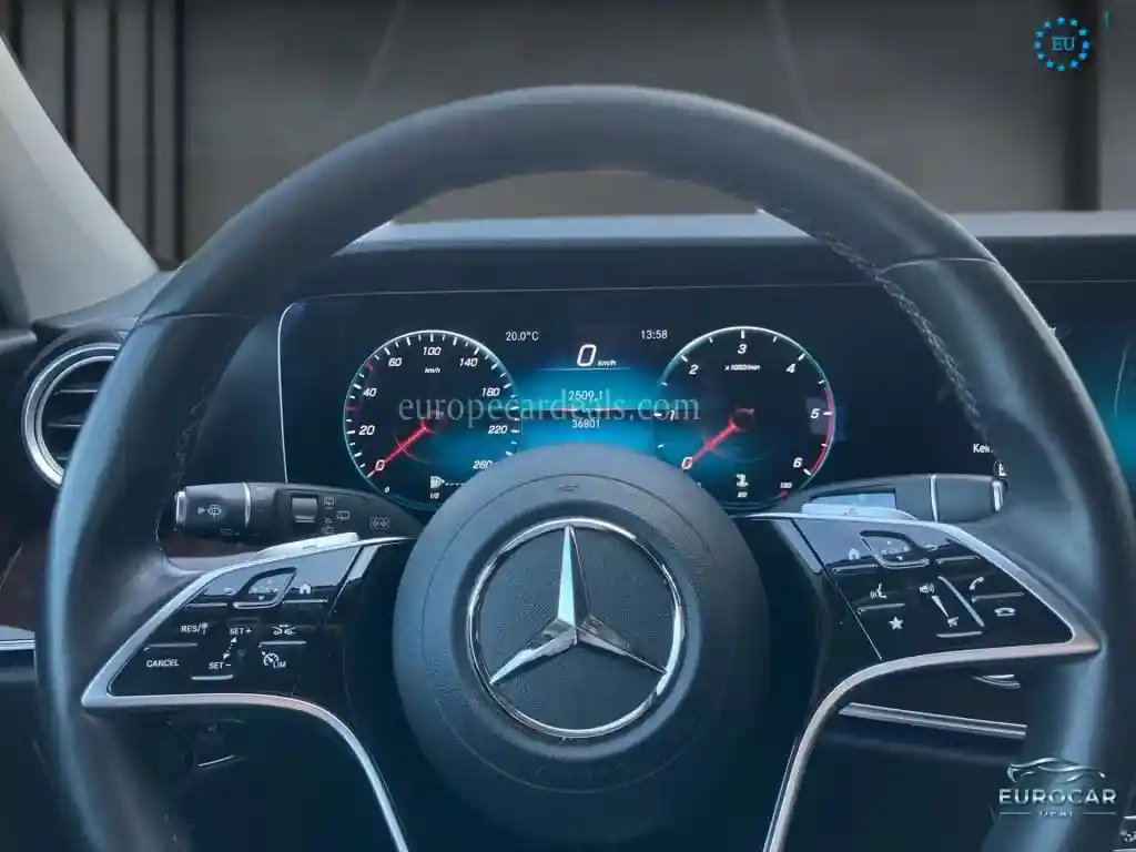 Mercedes-Benz E 400