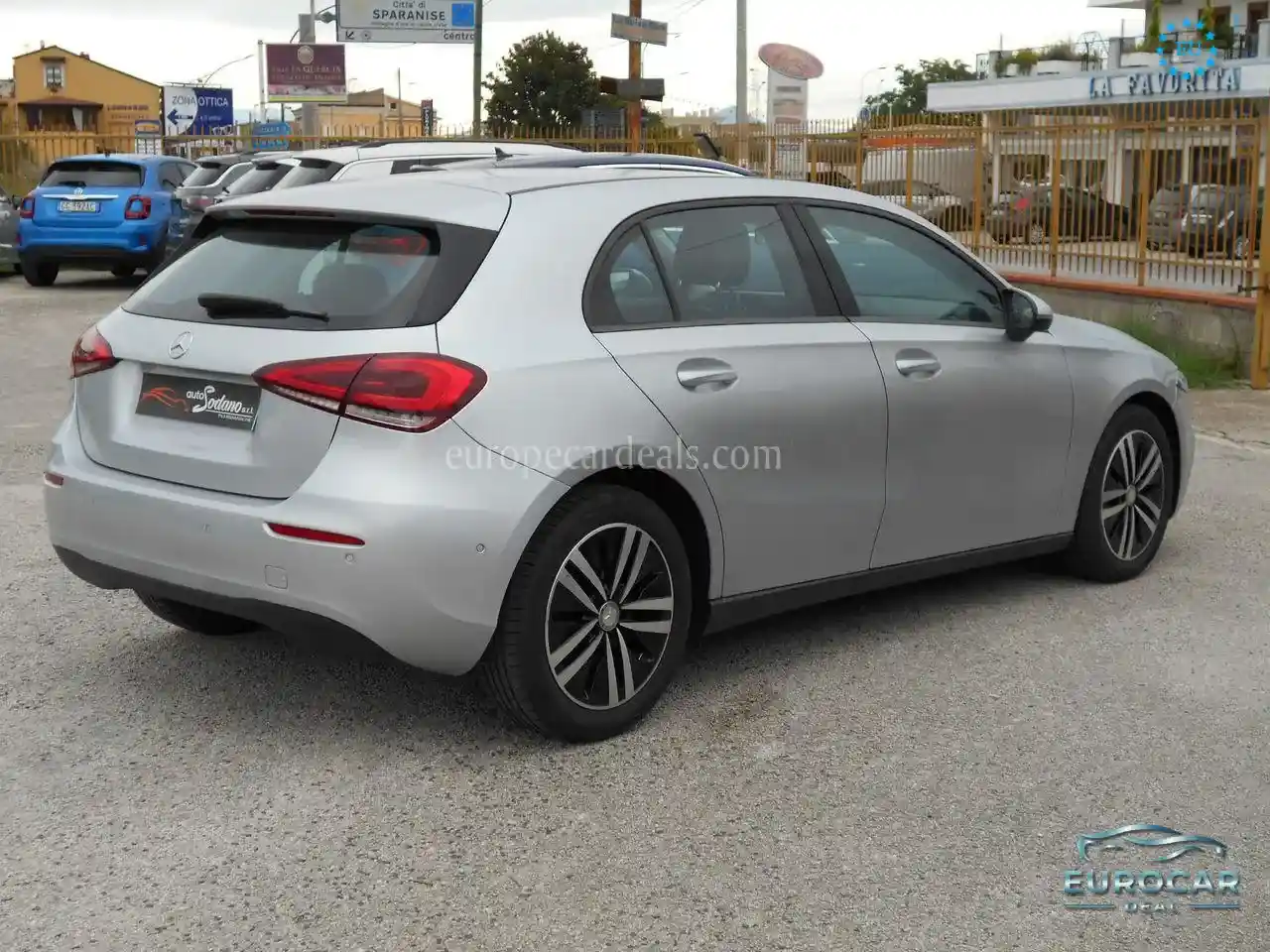 Mercedes-Benz A 180