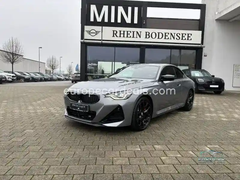 BMW M240i