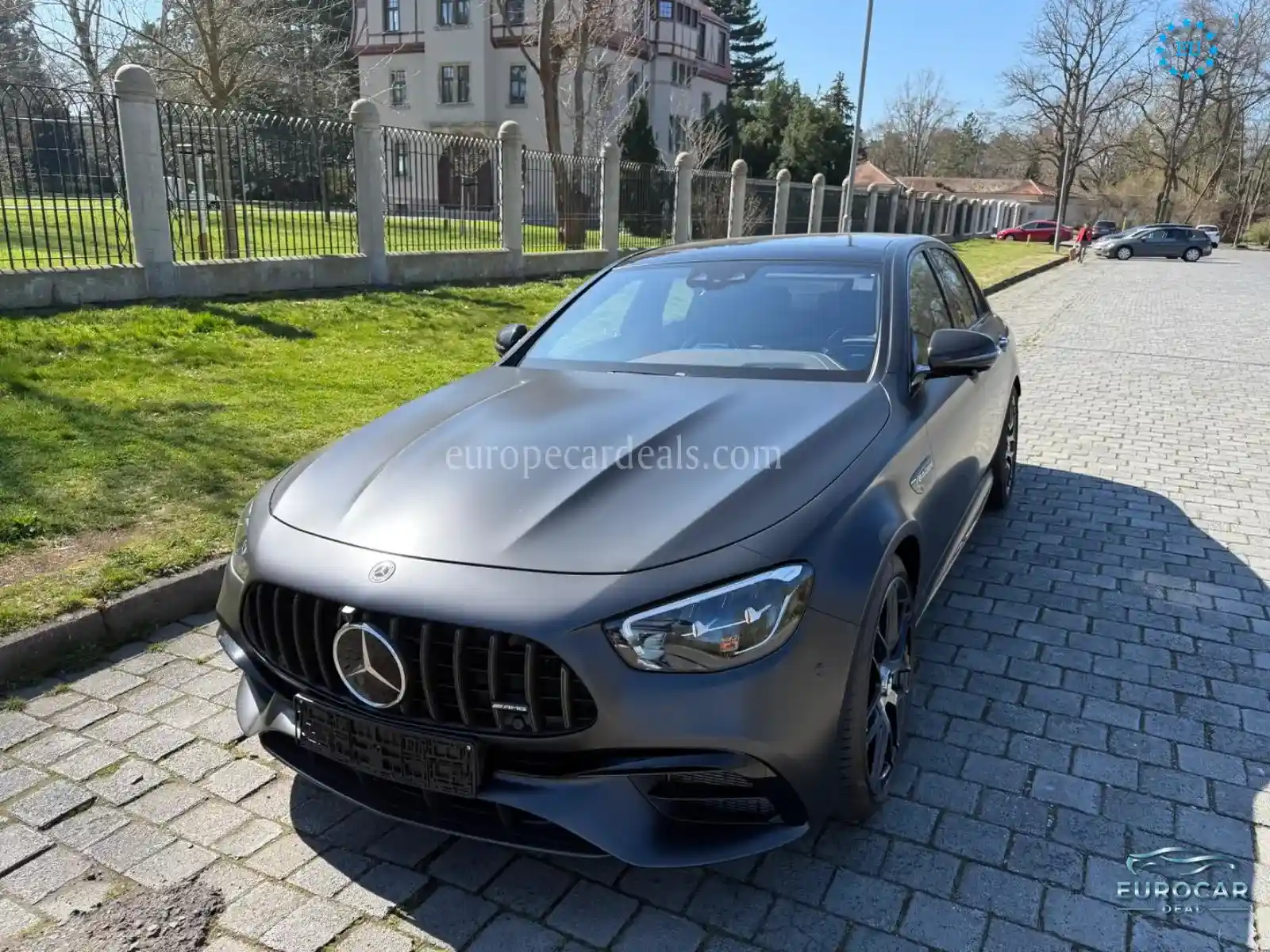 Mercedes-Benz E 63 AMG