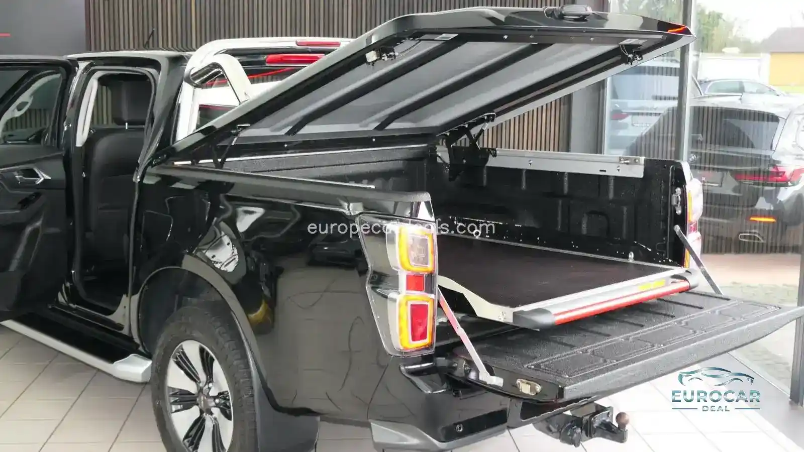 Double Cab 4WD LSE|Sportlid PRO-Form|Cover