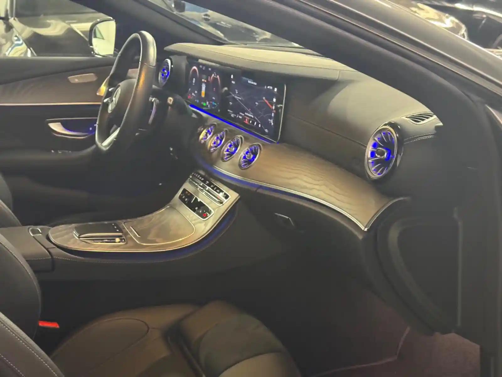 Mercedes-Benz CLS 300