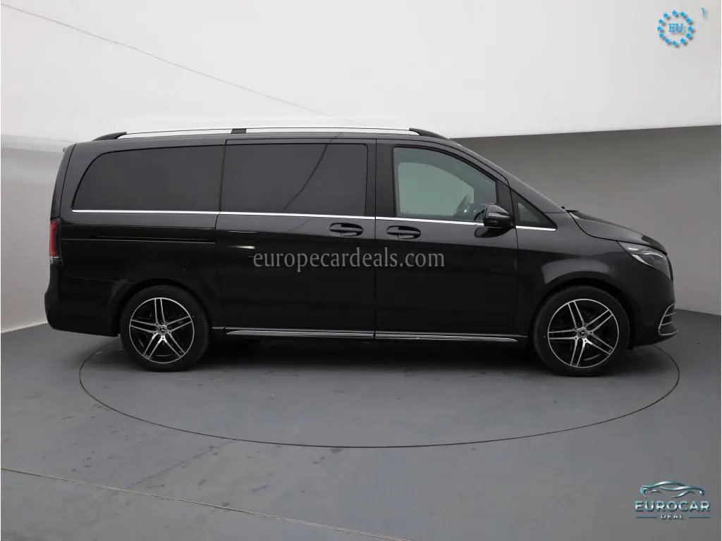 Mercedes-Benz V 220