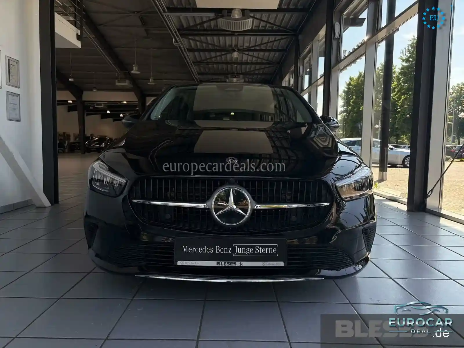 Mercedes-Benz B 200