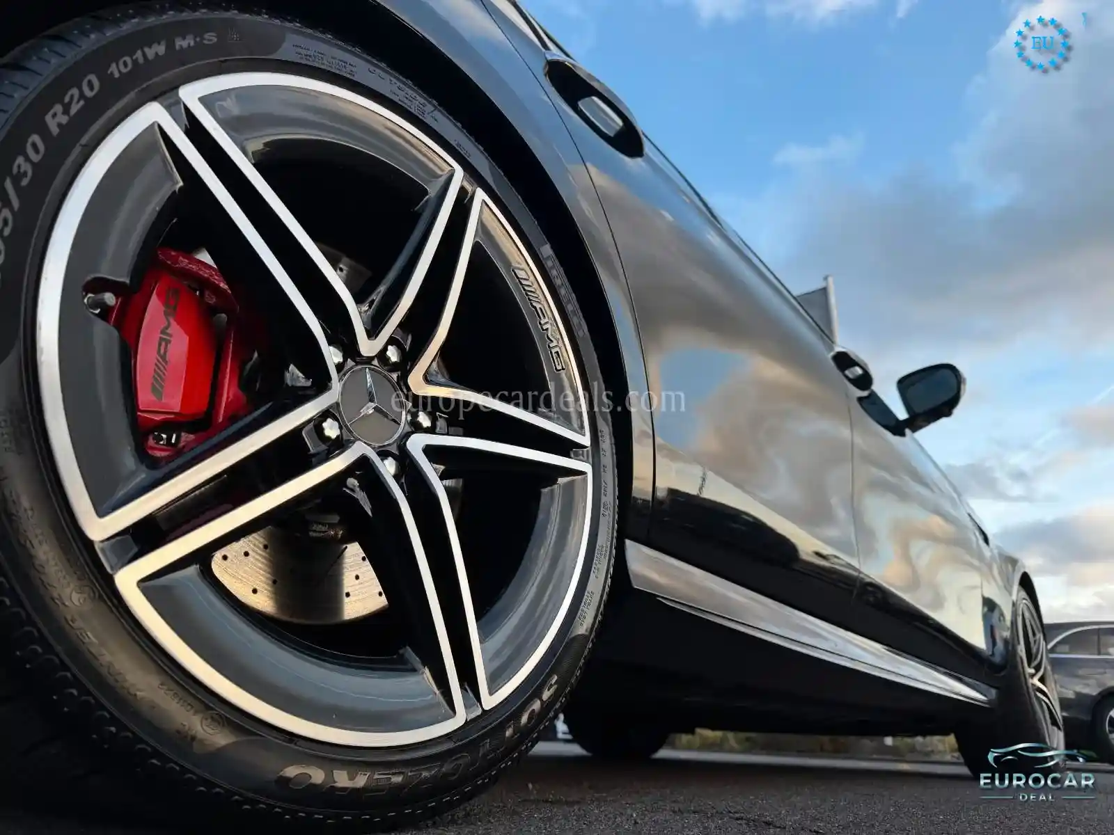 Mercedes-Benz E 63 AMG