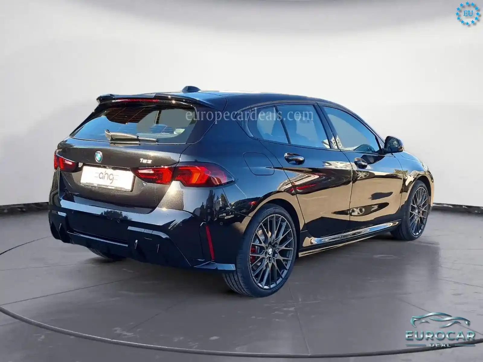 BMW 123