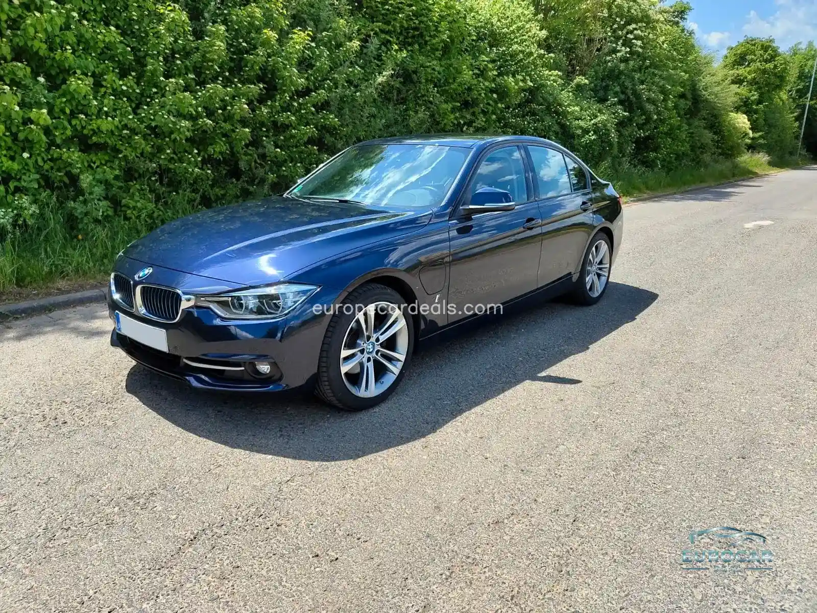 BMW 330
