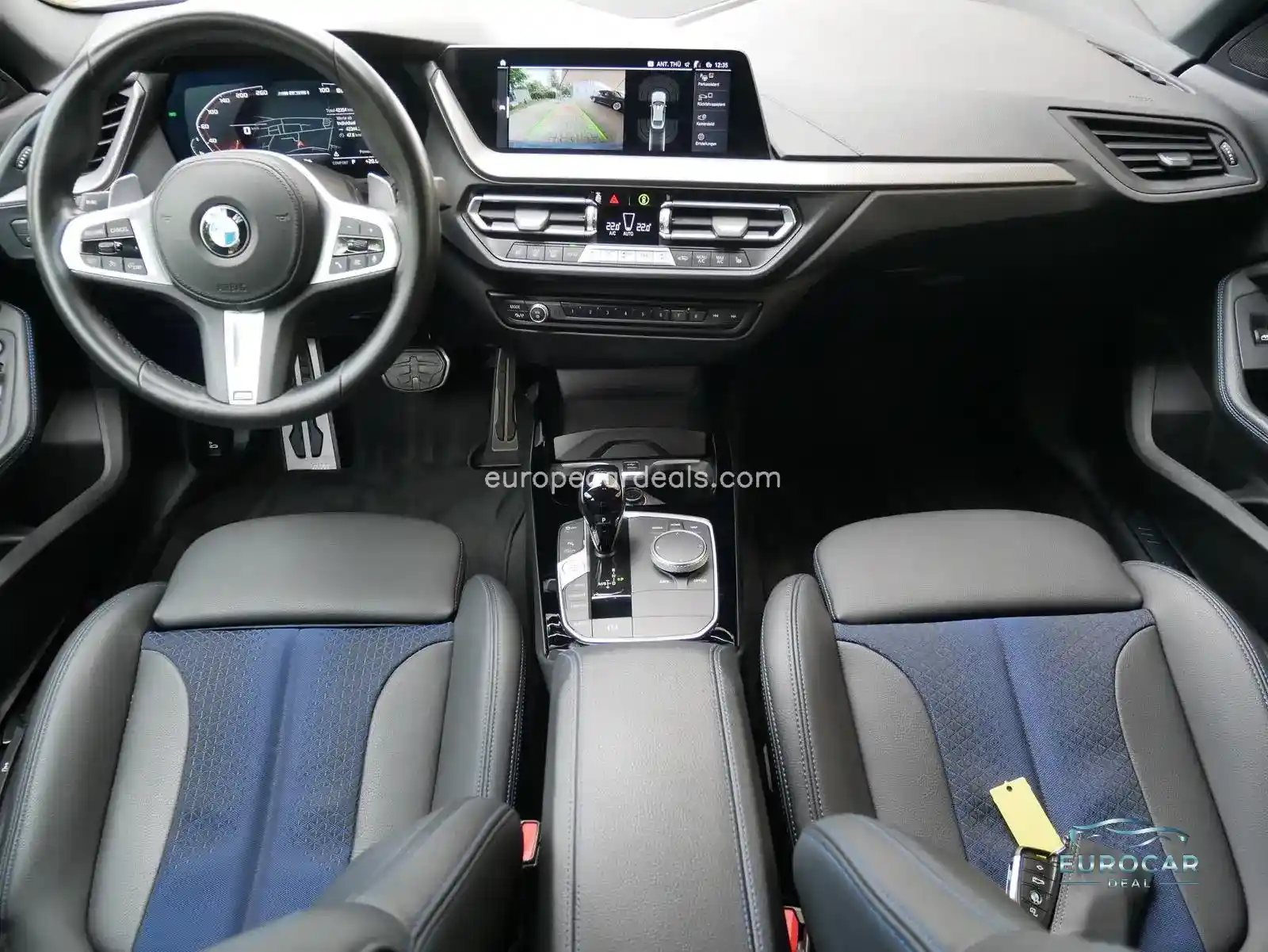 BMW M235