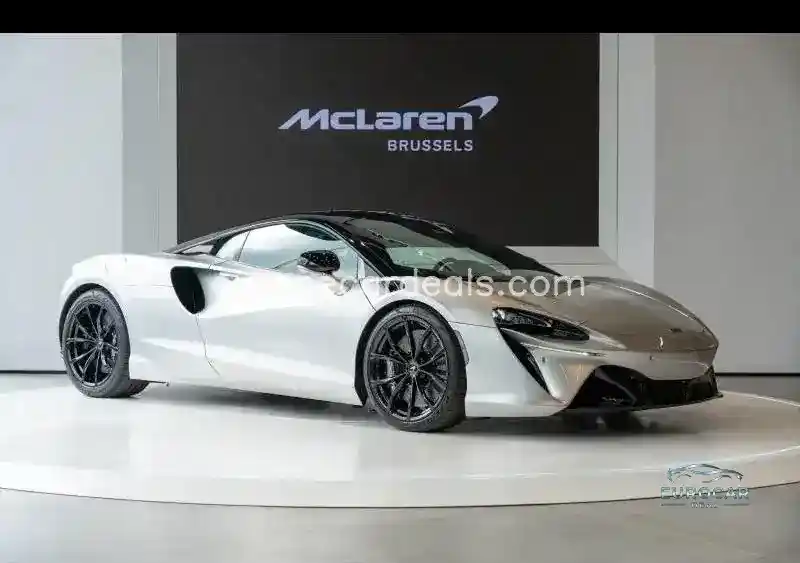 McLaren Artura
