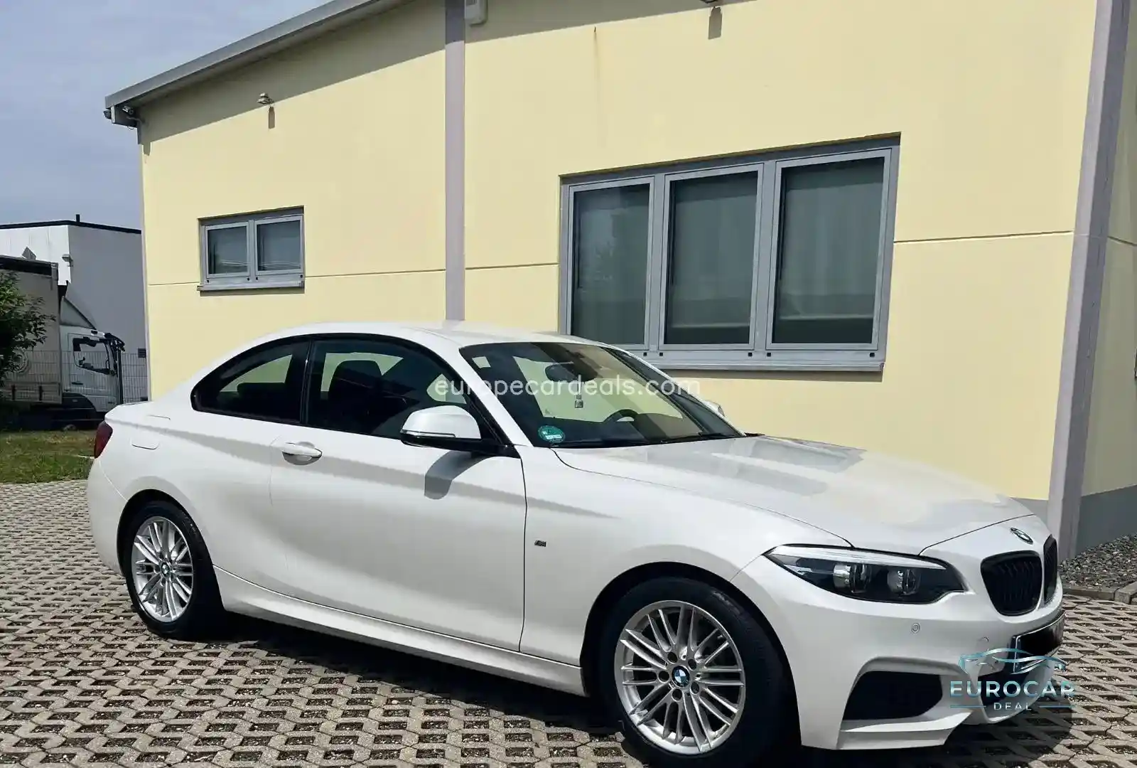 BMW 218