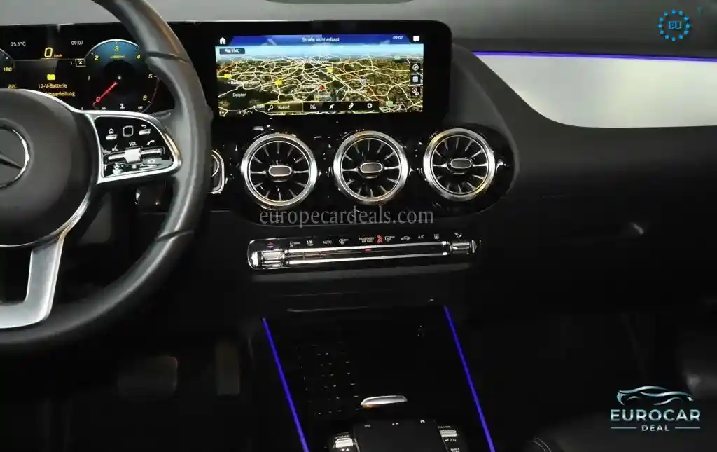 Mercedes-Benz B 220