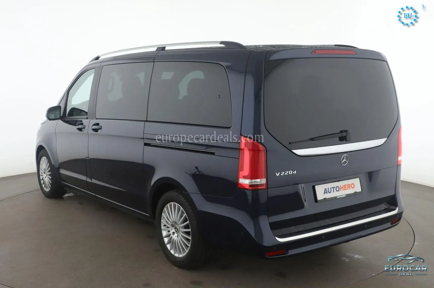 Mercedes-Benz V 220