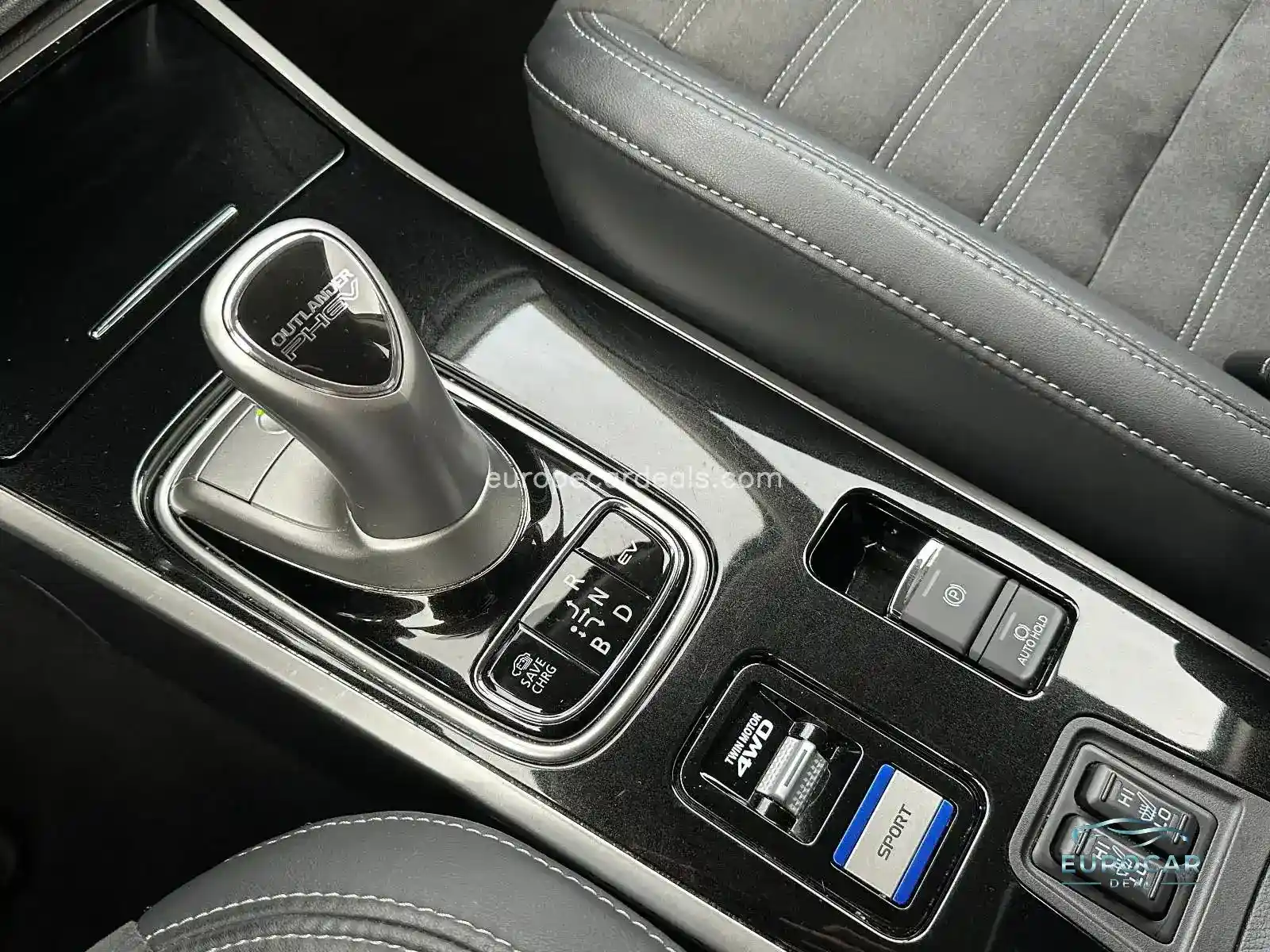 Mitsubishi Plug-in Hybrid Outlander