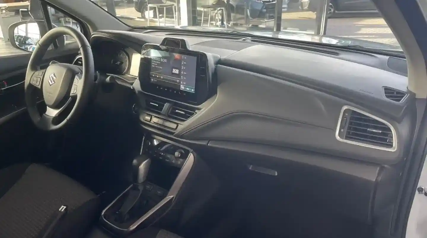 Suzuki (SX4) S-Cross