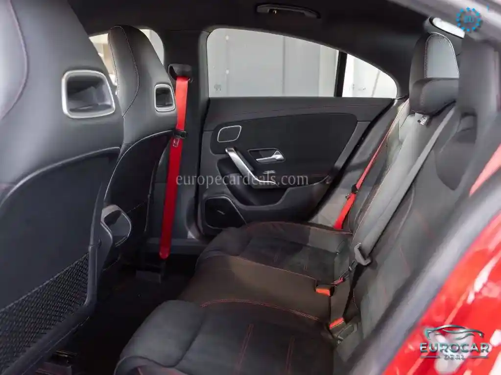 Mercedes-Benz CLA 35 AMG
