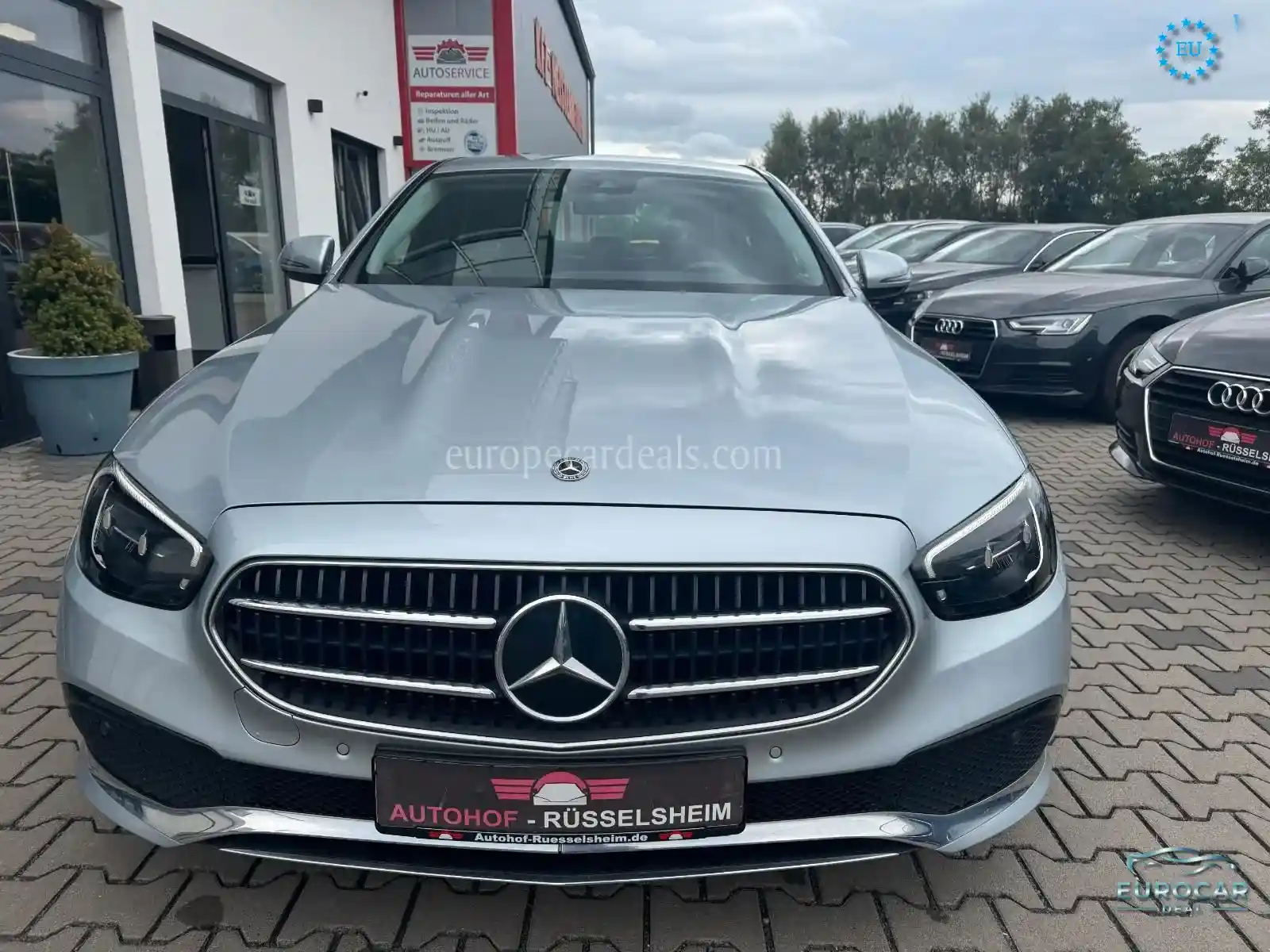 Mercedes-Benz E 200