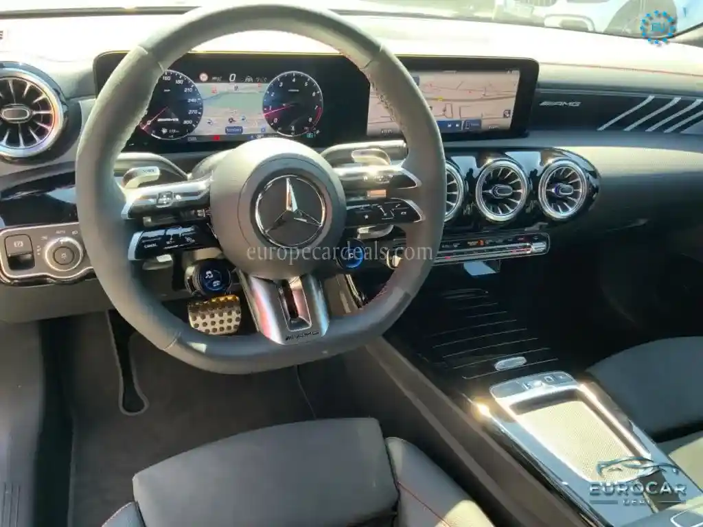 Mercedes-Benz CLA 45 AMG