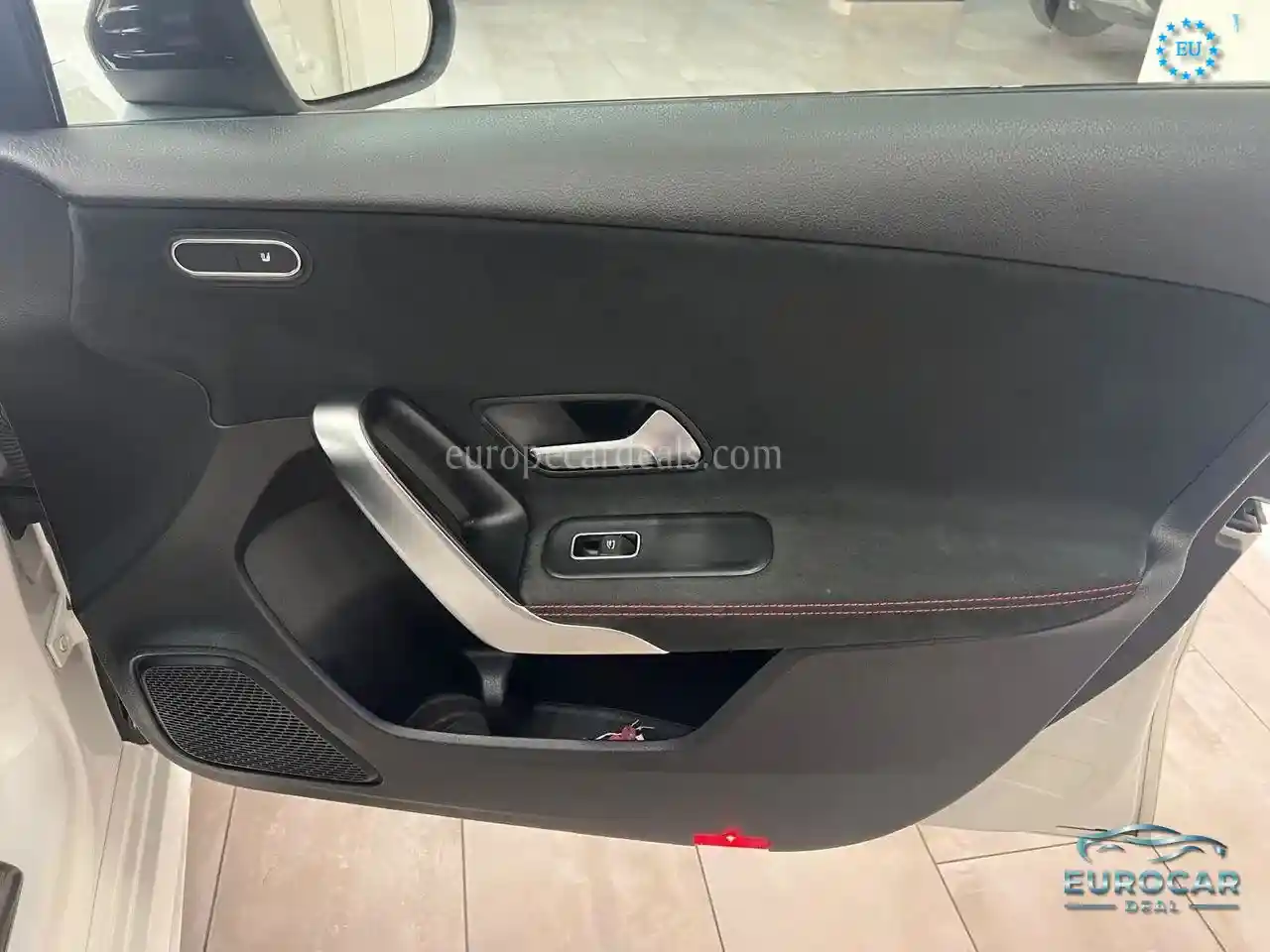 Mercedes-Benz A 220