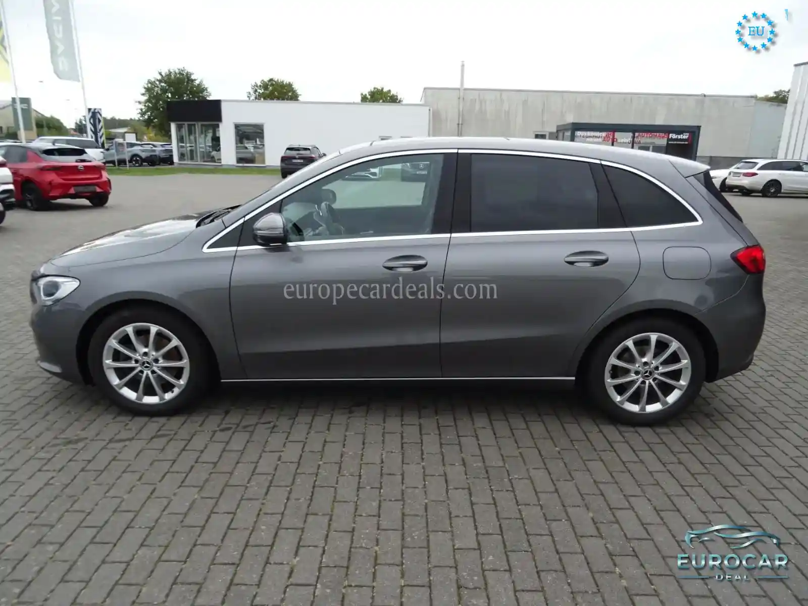 Mercedes-Benz B 180