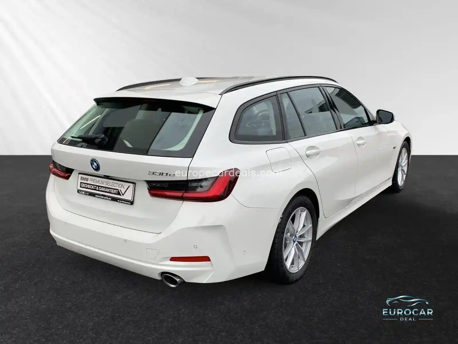 BMW 330