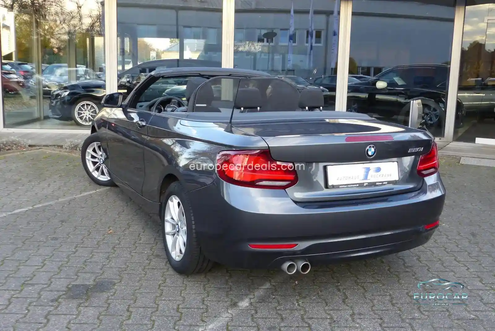 BMW 220