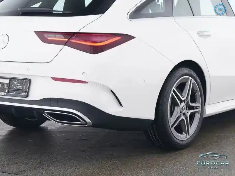 Mercedes-Benz CLA 200 Shooting Brake