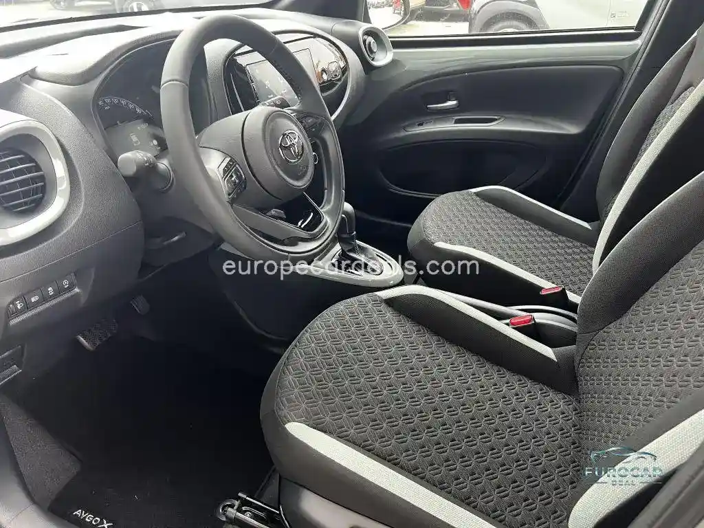 Toyota Aygo (X)