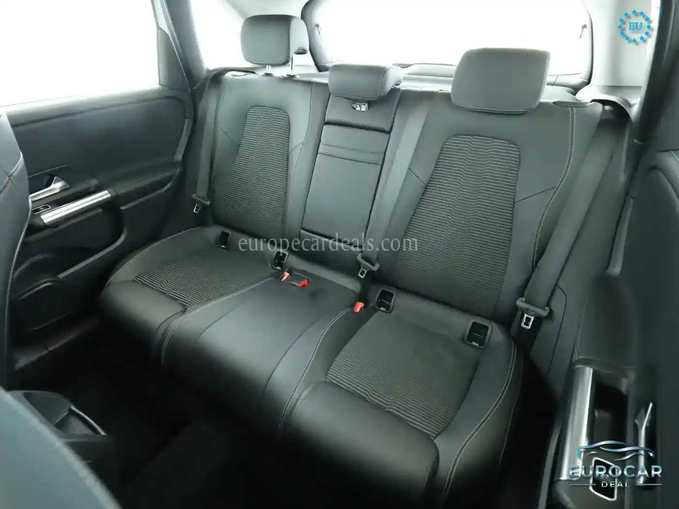 Mercedes-Benz B 220
