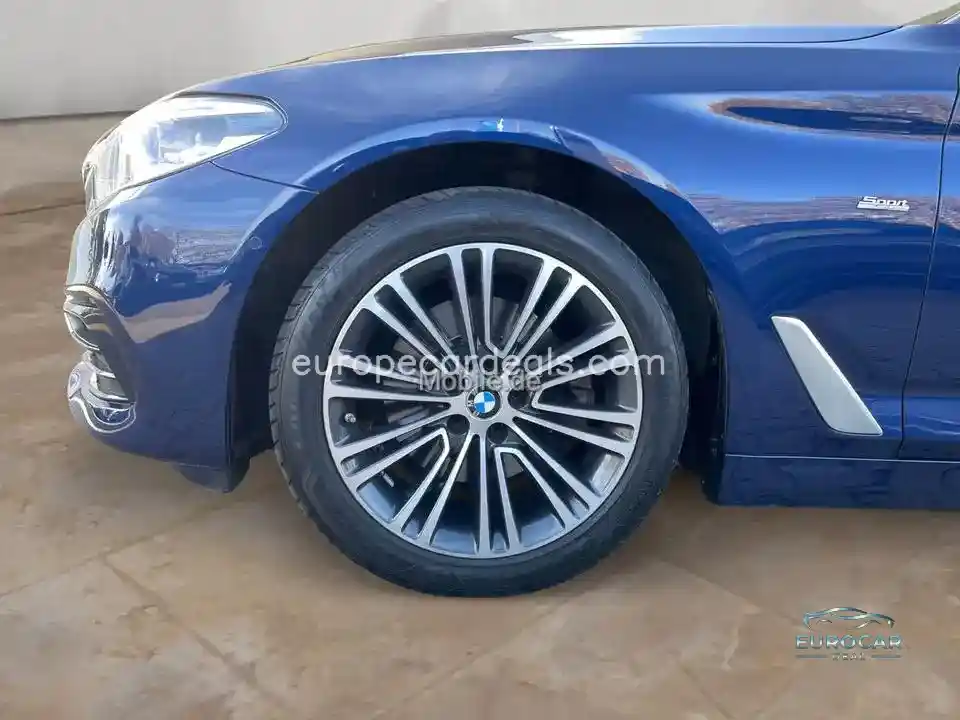 BMW 520
