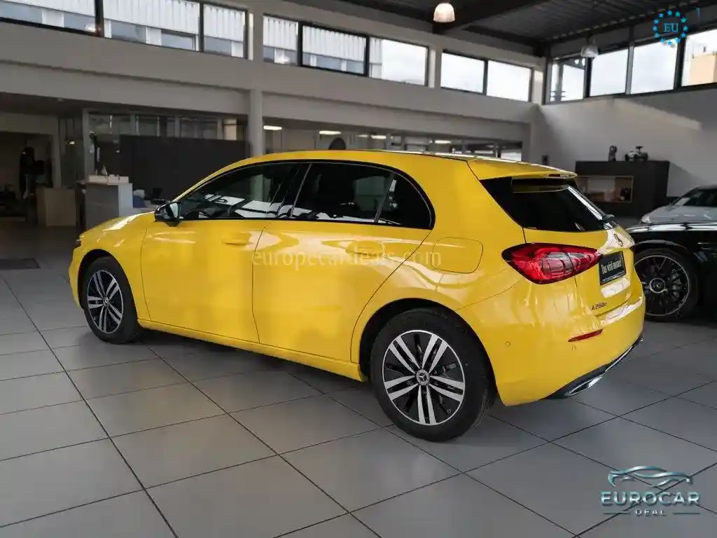 Mercedes-Benz A 250