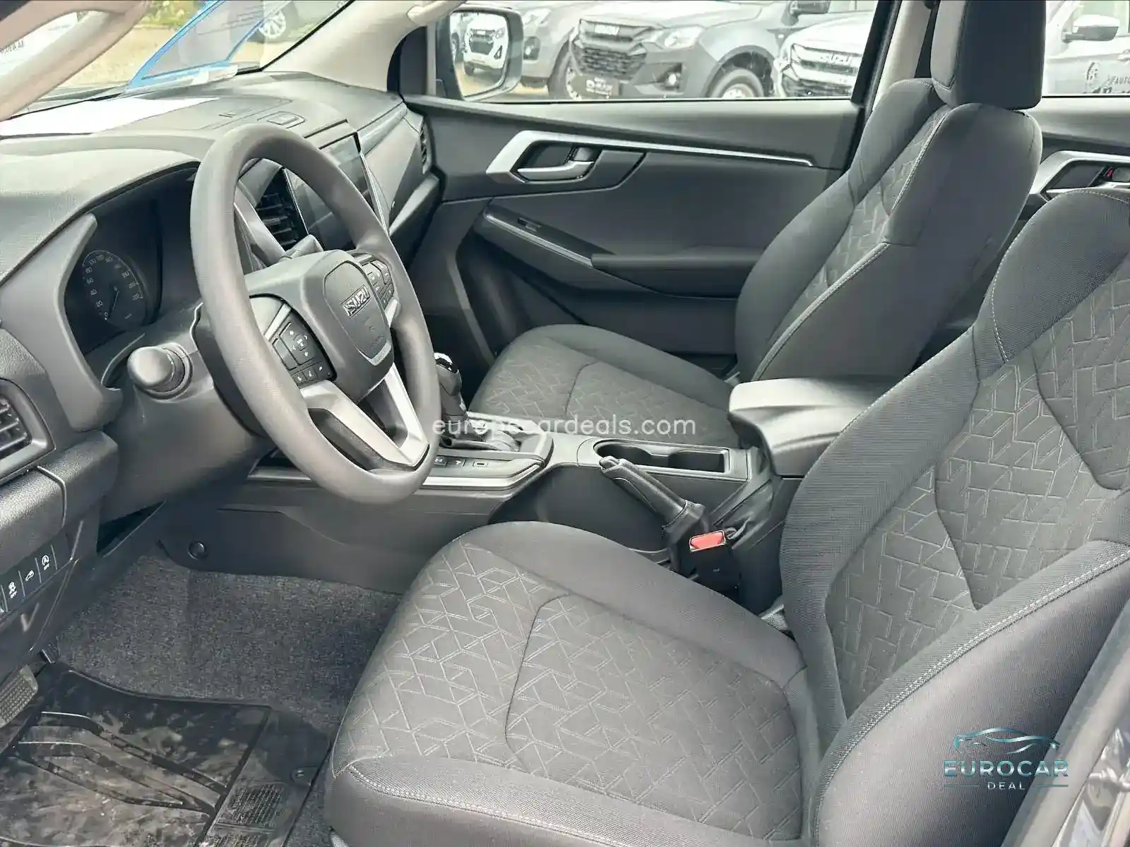 D-MAX 4×4 LS A/T DoubleCab
